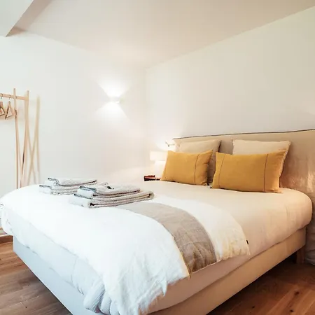 Mont Plaisir - Au Pied Des Drus