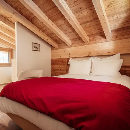 Mont Plaisir - Au Pied Des Drus