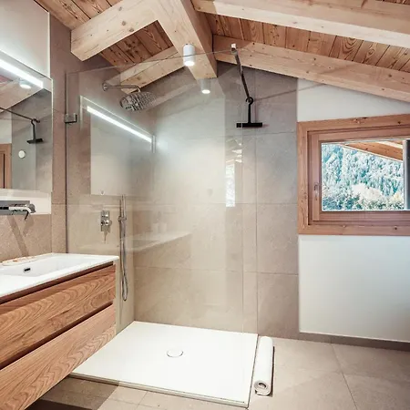 Mont Plaisir - Au Pied Des Drus Chamonix