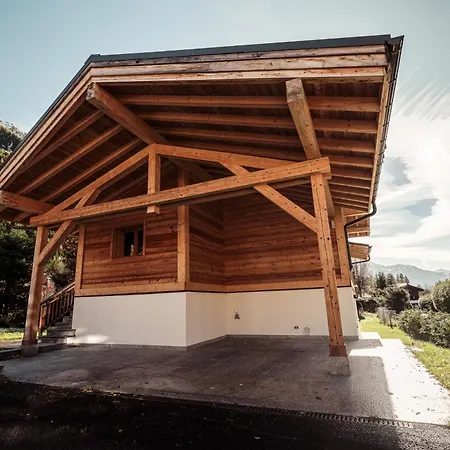 Mont Plaisir - Au Pied Des Drus * שאמוני